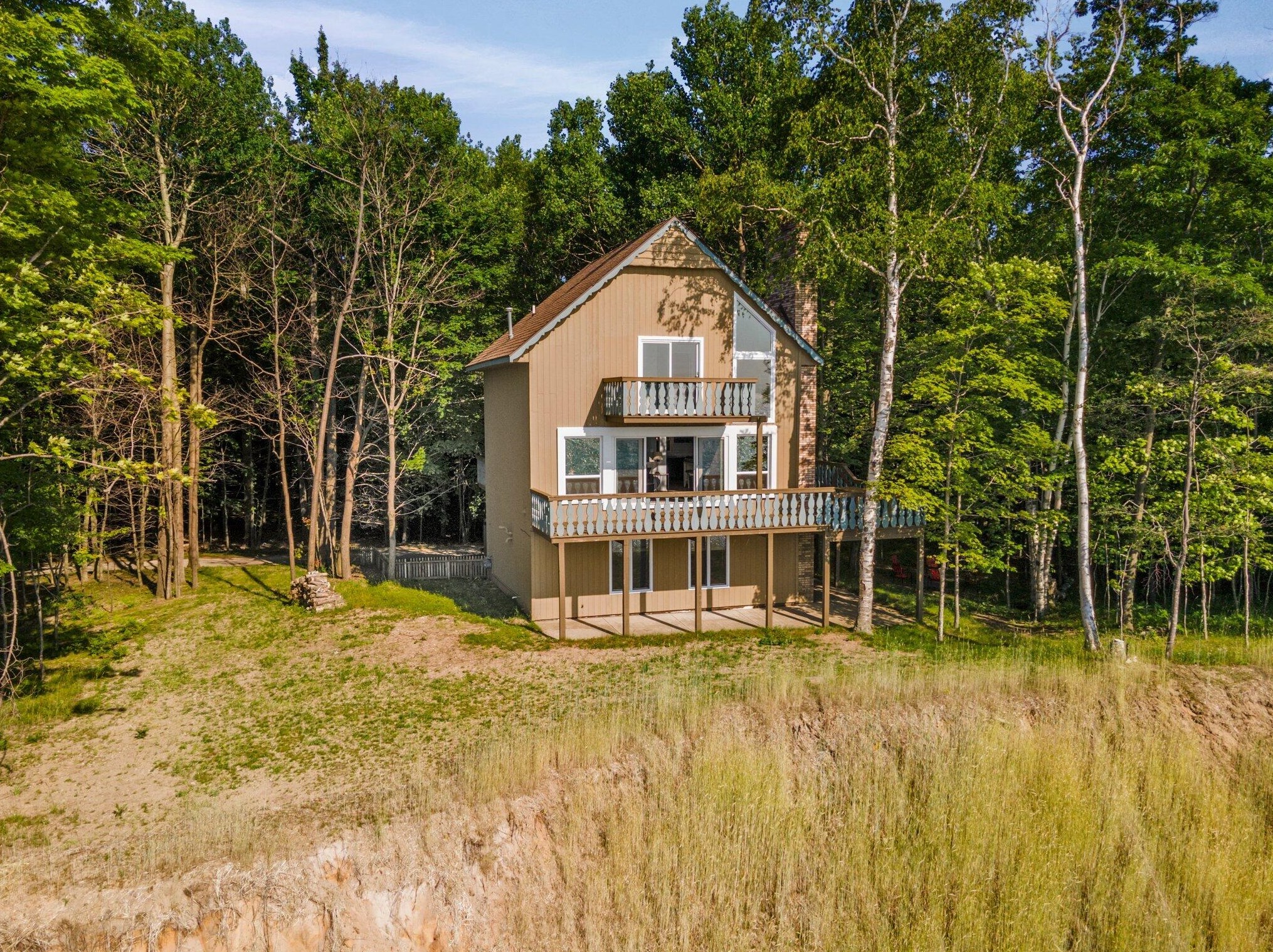 5018 Fox Farm Rd, Stronach MI 49660-9538 exterior