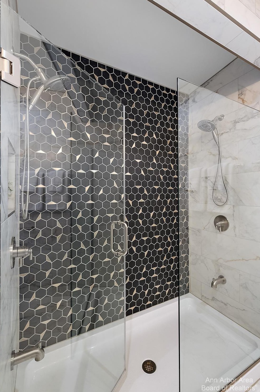 1358 Arlington Blvd, Ann Arbor MI  48104-4028 exterior