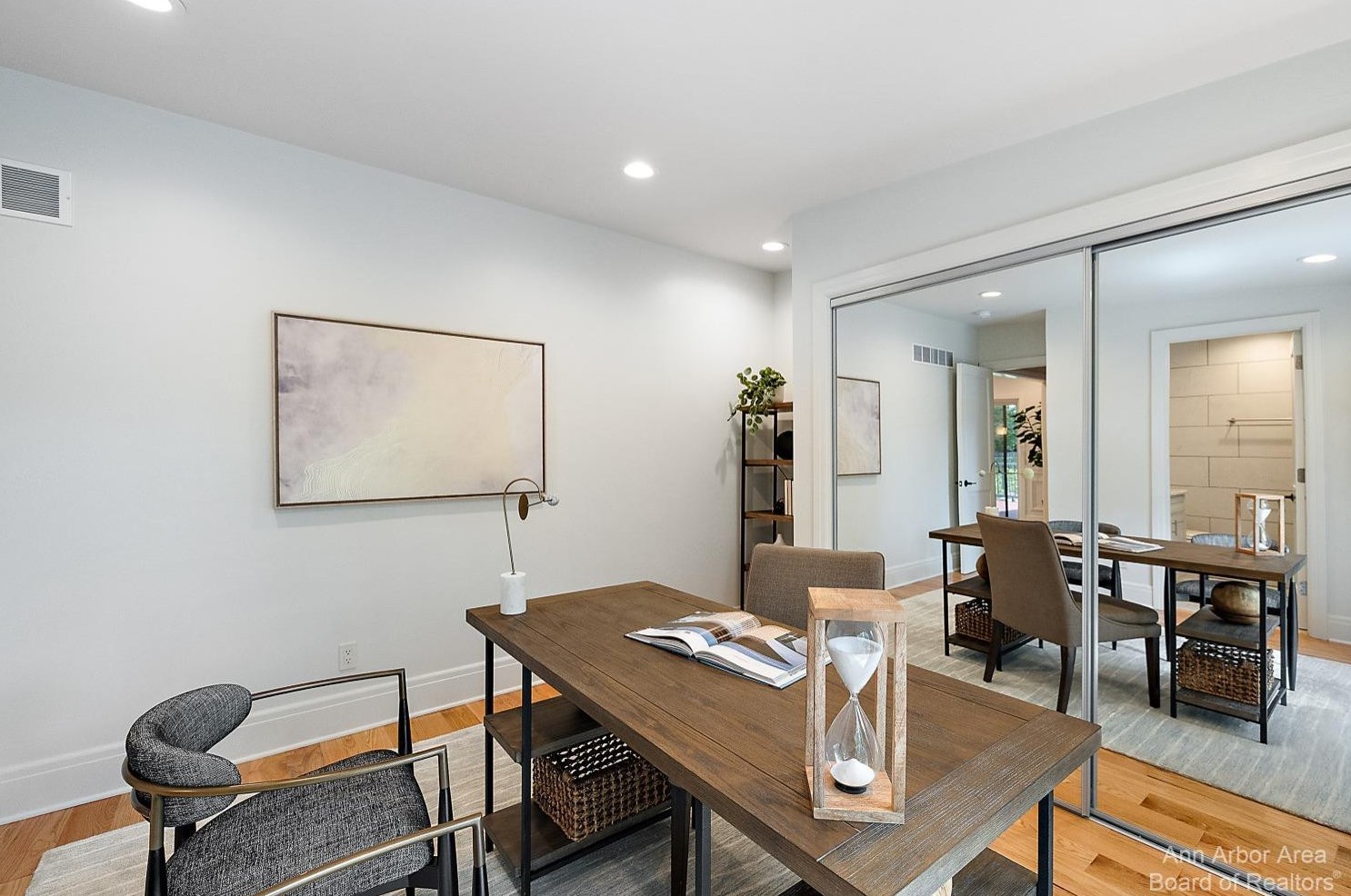 1358 Arlington Blvd, Ann Arbor MI  48104-4028 exterior