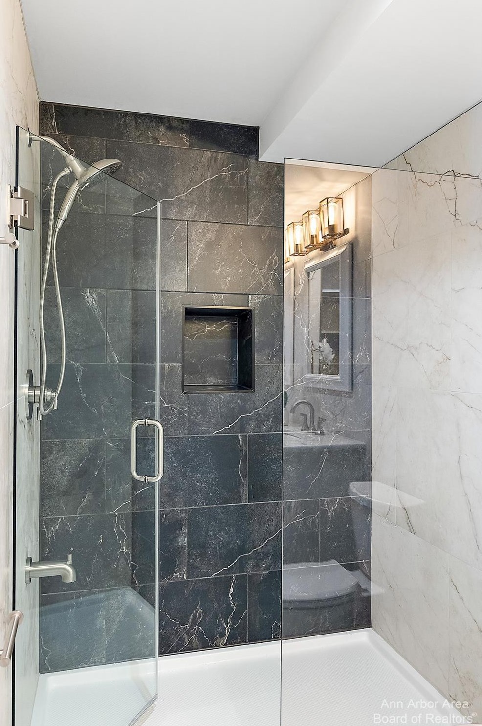 1358 Arlington Blvd, Ann Arbor MI  48104-4028 exterior