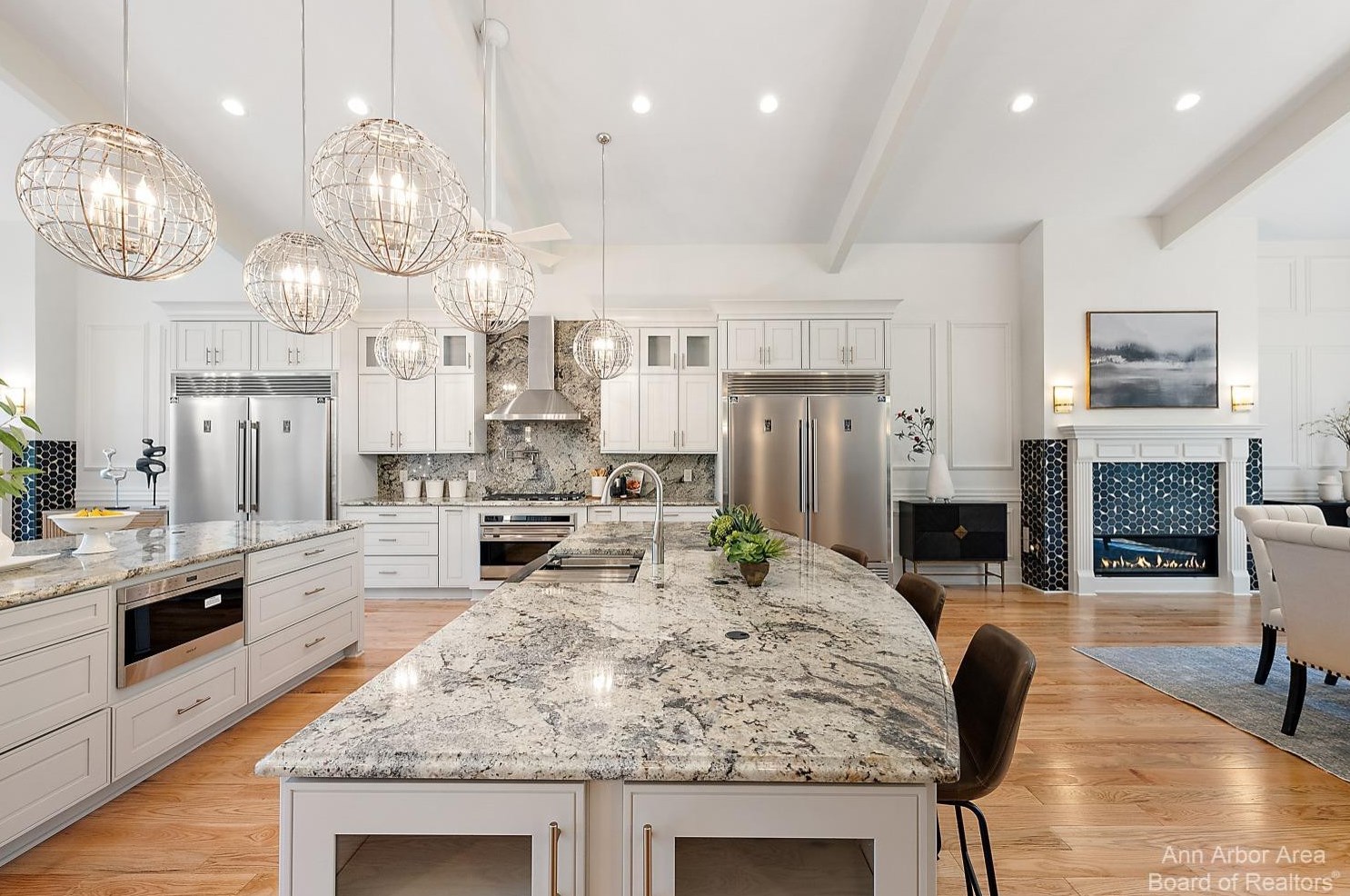 1358 Arlington Blvd, Ann Arbor MI  48104-4028 exterior