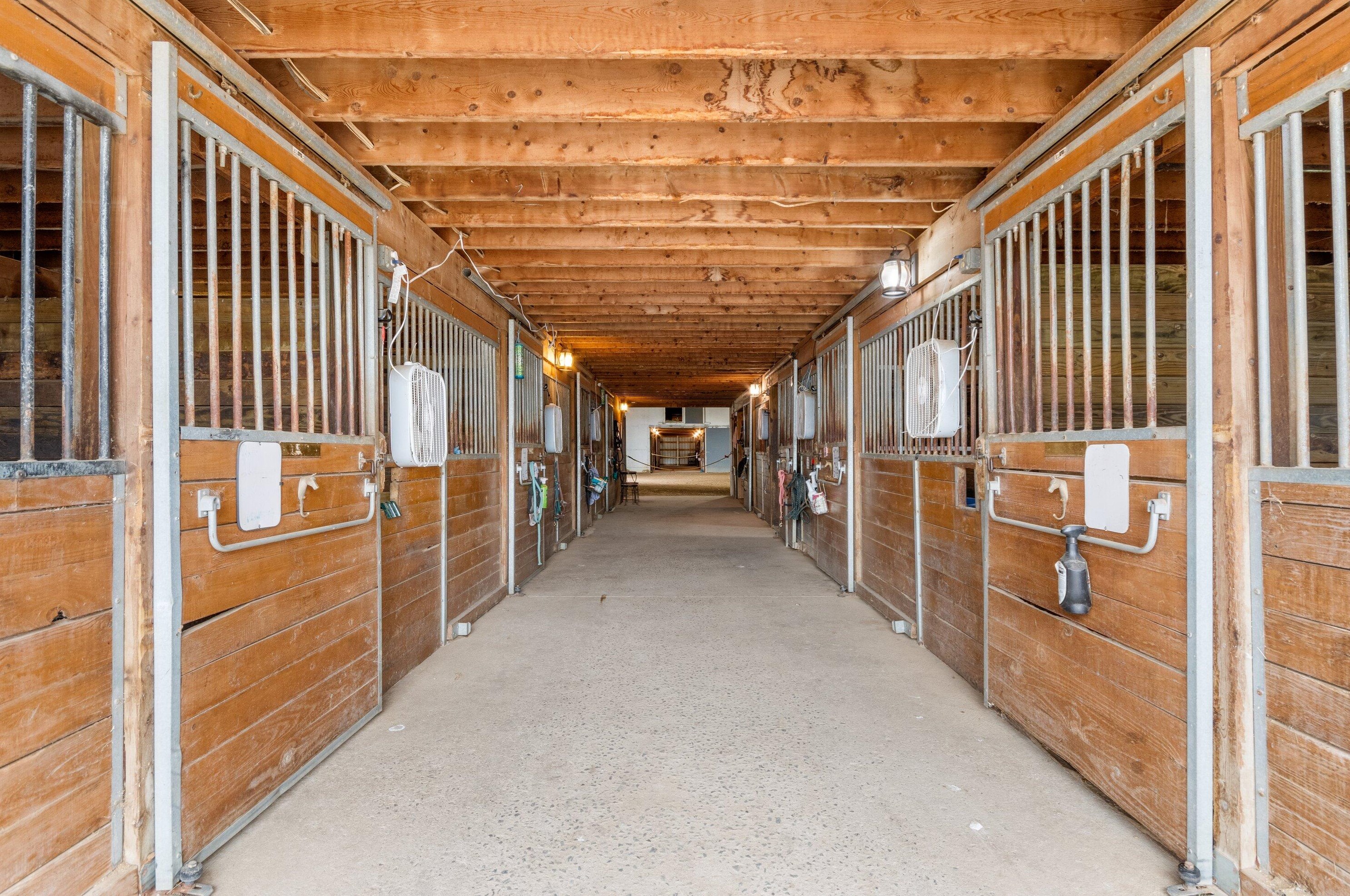 1300 Monroe Rd, Tecumseh MI 49286-9728 exterior