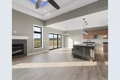 8127 Hunters Ridge Drive, Newport, MI 48166 - Photo 9