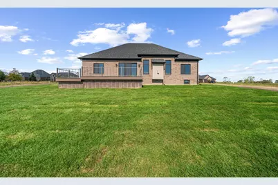 8127 Hunters Ridge Drive, Newport, MI 48166 - Photo 3