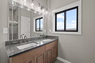 8127 Hunters Ridge Dr, Newport, MI 48166 - Photo 15