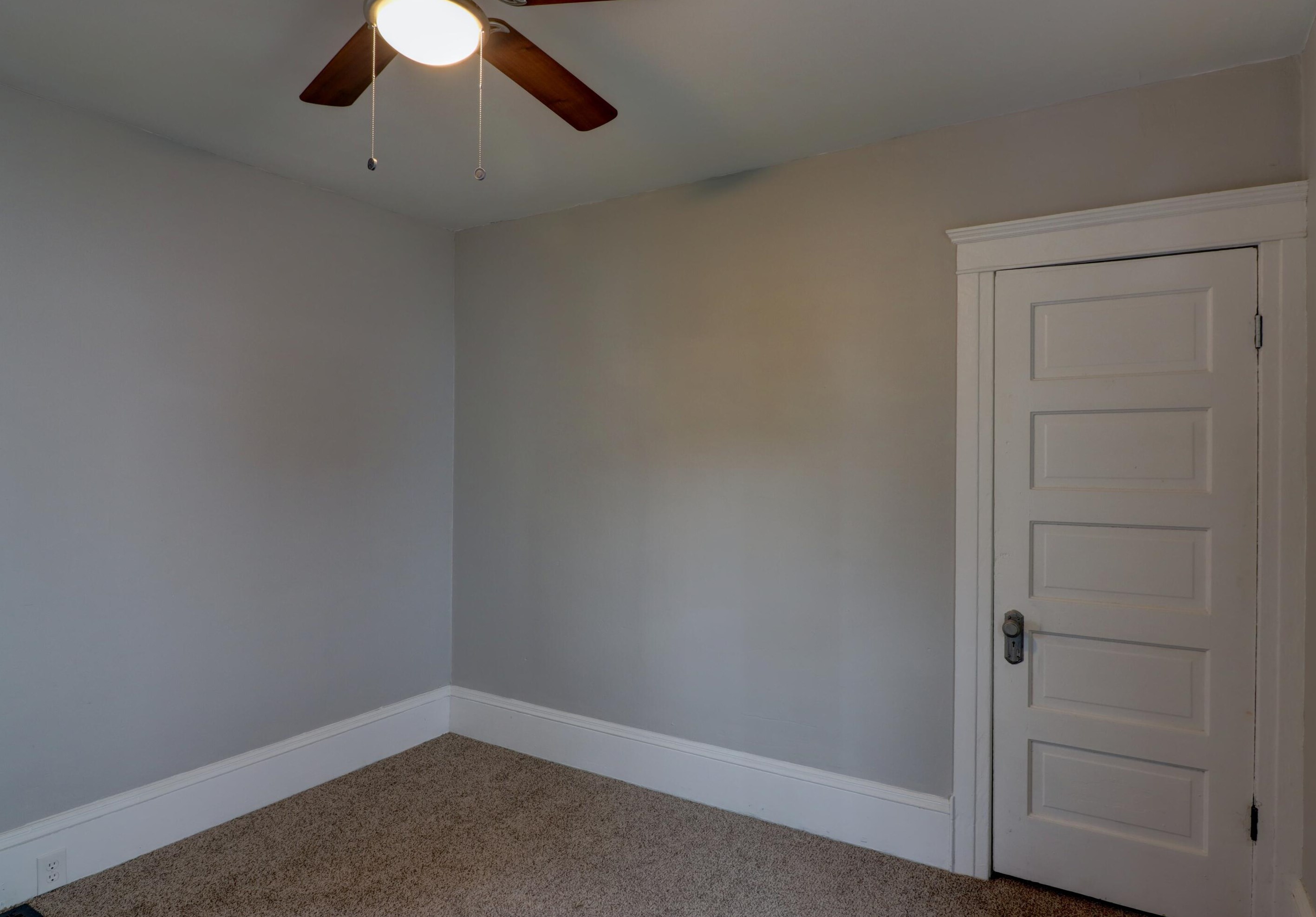 814 Burr St, Jackson MI  49201-1702 exterior