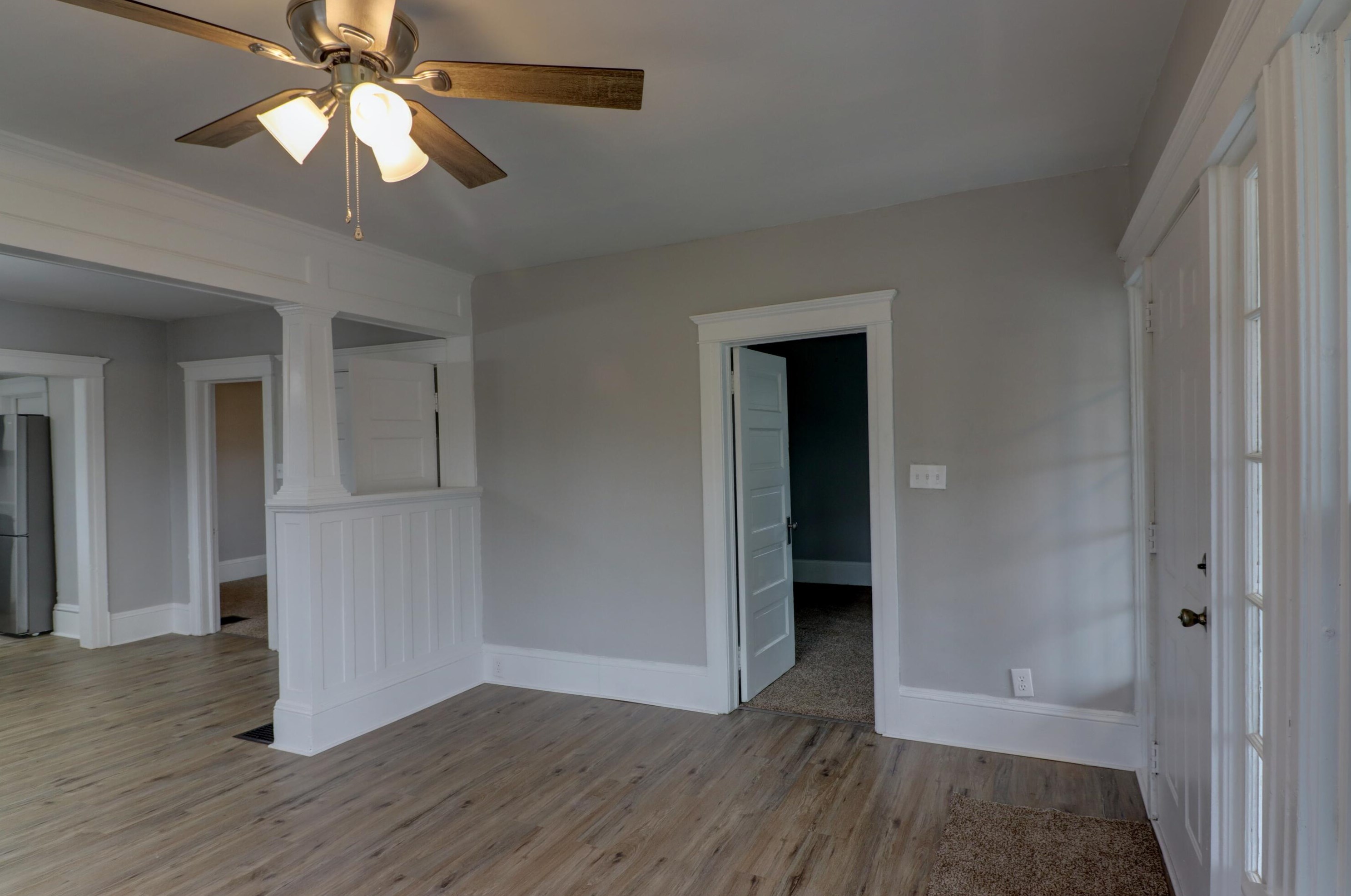 814 Burr St, Jackson MI  49201-1702 exterior