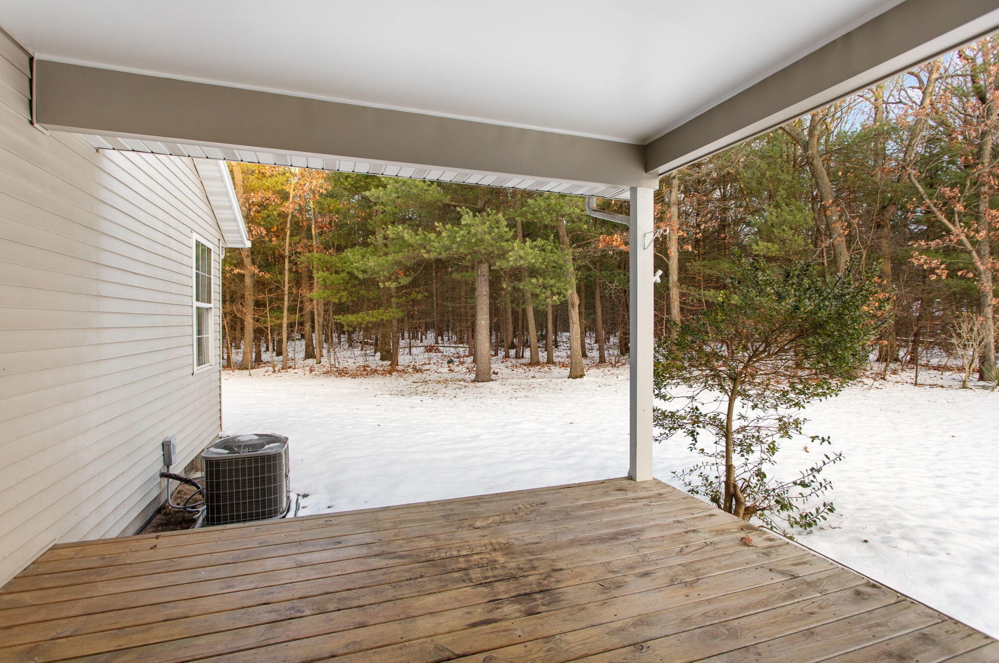 332 Densmore St, Meskegon MI  49442-1511 exterior