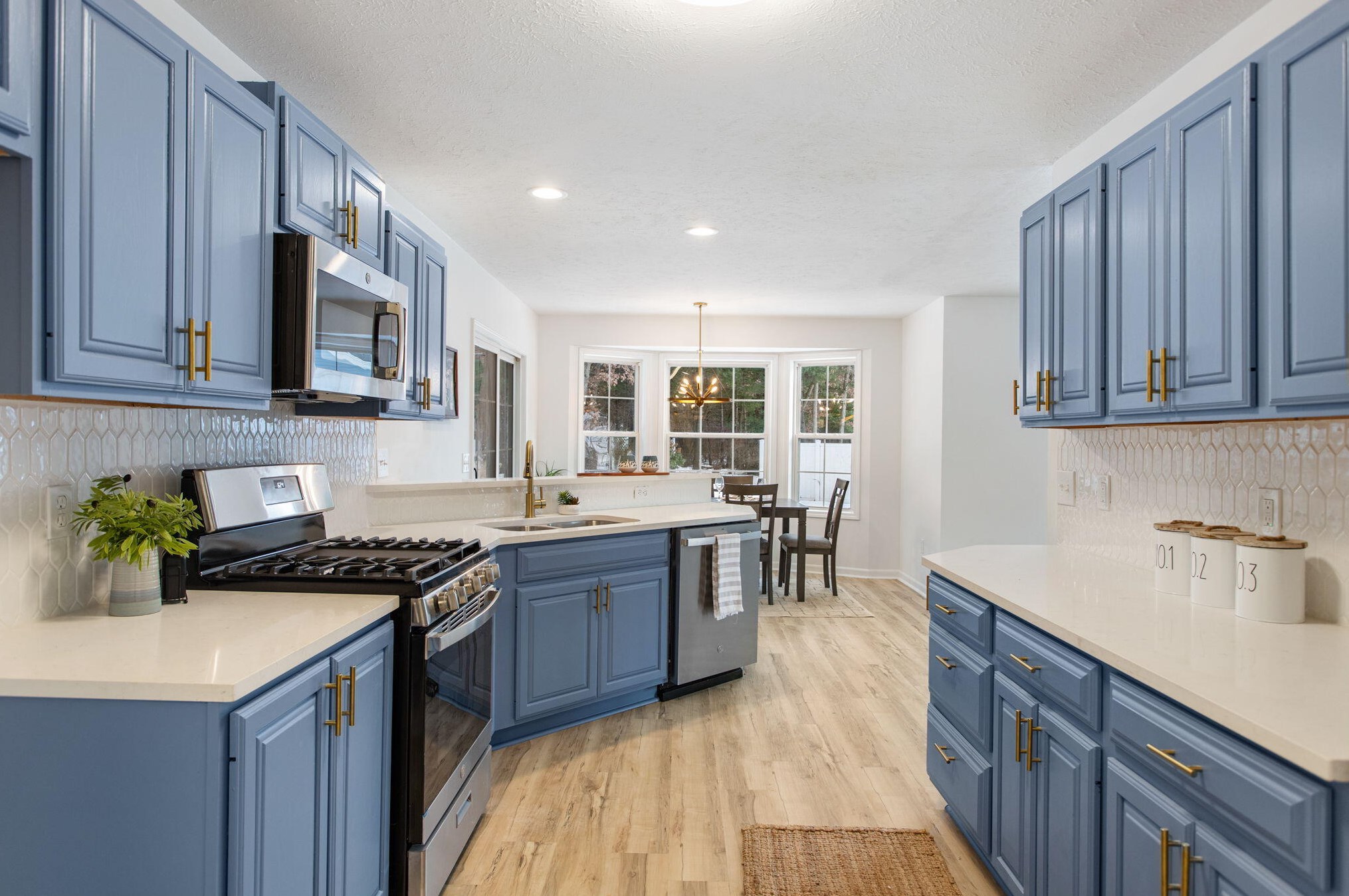 332 Densmore St, Meskegon MI  49442-1511 exterior