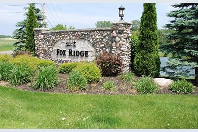 1813 Fox Ridge Trail - Photo 1