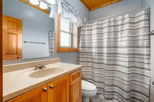 9363 S Grow Rd, Greenville, MI 48838 - Photo 23