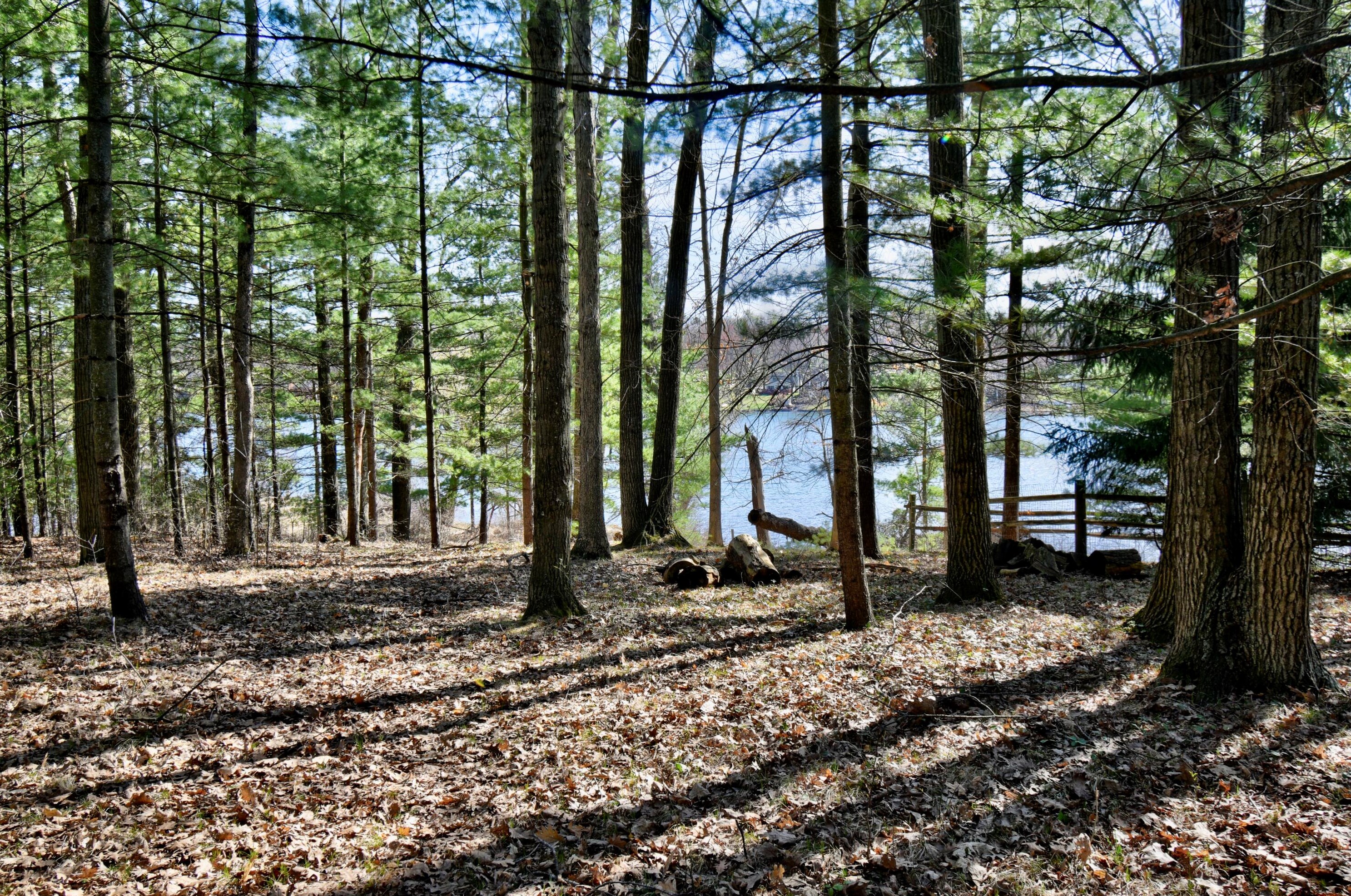 3290 Van Deusen Rd, Harrison MI 48625-9242 exterior