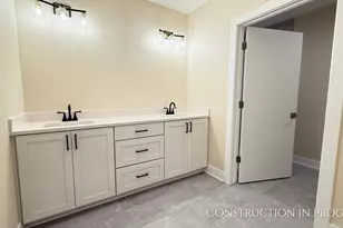 901 Adelaide Cir, Muskegon, MI 49441 - Photo 11