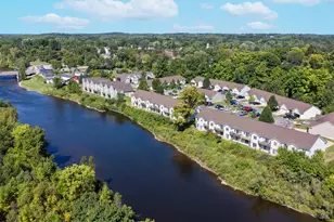 722 Tioga Park, Big Rapids, MI 49307 - Photo 3