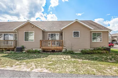 722 Tioga Park #722, Big Rapids, MI 49307 - Photo 3
