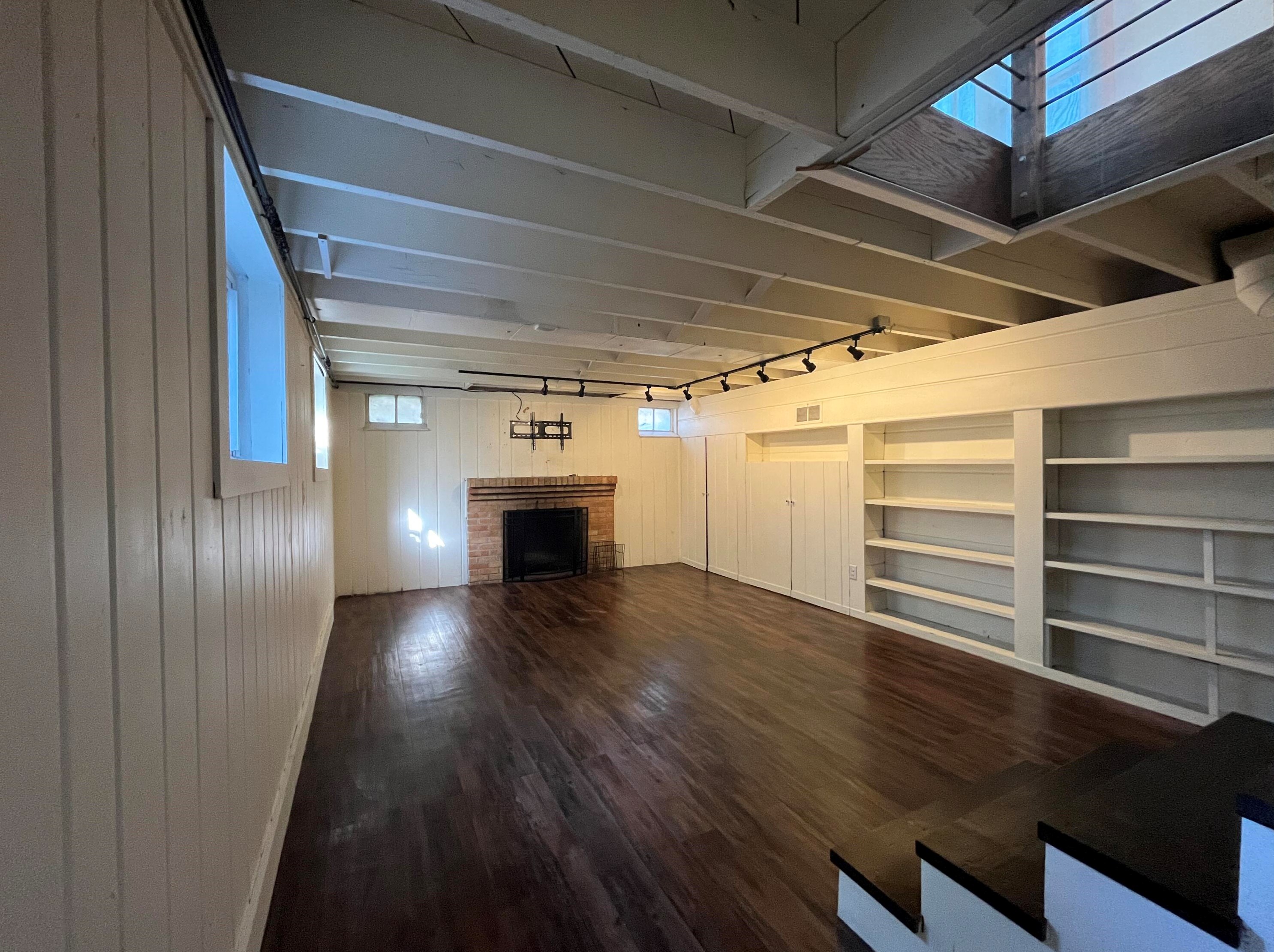 1706 Boston St, Grand Rapids MI 49506-4461 exterior