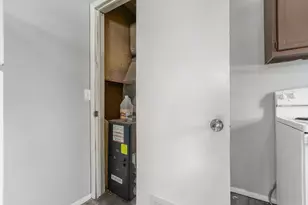 5993 John Daly St, Taylor, MI 48180 - Photo 21