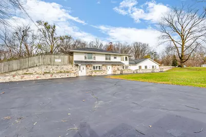 4946 Page Avenue, Michigan Center, MI 49254 - Photo 3