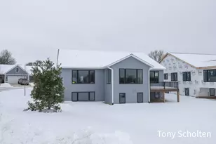 5184 Blendon Mdw Cir, Hudsonville, MI 49426 - Photo 33