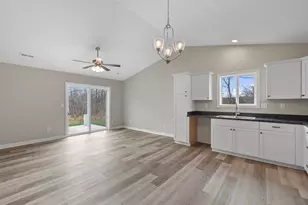 5401 Volterra Dr, Monroe, MI 48161 - Photo 5