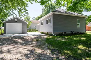 308 N Elm St, Three Oaks, MI 49128 - Photo 23