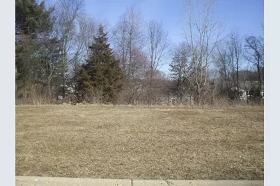 2626 Hunters Point, Kalamazoo, MI 49048 - Photo 1