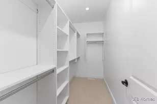 5561 Canal Ave SW, Wyoming, MI 49418 - Photo 15