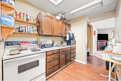 117 S Warren Avenue, Big Rapids, MI 49307 - Photo 9