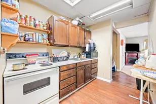 117 S Warren Ave, Big Rapids, MI 49307 - Photo 9