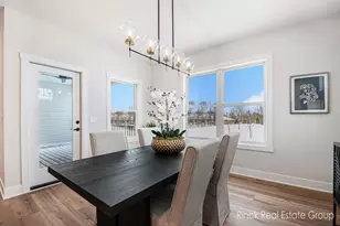 8422 Ravinewood Dr, Jenison, MI 49428 - Photo 17