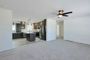 1949 Summerset Dr, Muskegon, MI 49442 - Photo 9