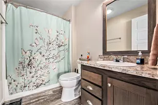 7677 Skylark Dr SE, Grand Rapids, MI 49508 - Photo 21