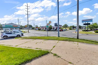 1400 N West Avenue, Jackson, MI 49202 - Photo 5