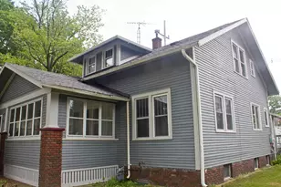 307 New York Ave, Dowagiac, MI 49047 - Photo 3