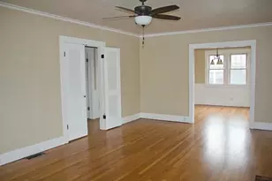 307 New York Ave, Dowagiac, MI 49047 - Photo 11