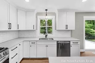 5128 Henry St, Norton Shores, MI 49441 - Photo 17