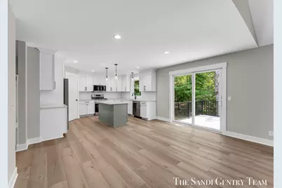 5128 Henry Street, Norton Shores, MI 49441 - Photo 13