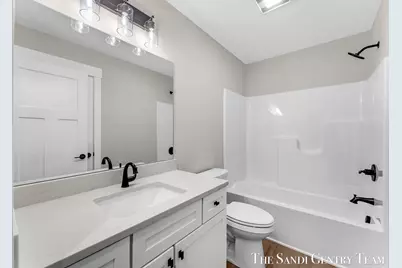 5128 Henry Street, Norton Shores, MI 49441 - Photo 23