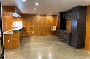 30 E Montgomery St, Hillsdale, MI 49242 - Photo 11