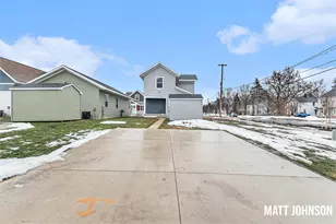 2120 Willard Ave SE, Grand Rapids, MI 49507 - Photo 3