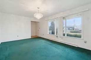 3172 Mysylvia Dr, Saginaw, MI 48601 - Photo 5