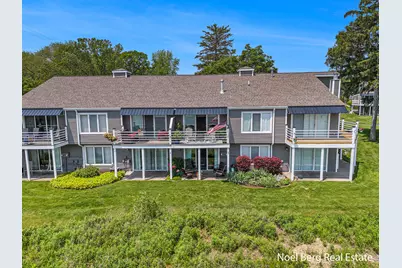 606 Edgewater Court, Spring Lake, MI 49456 - Photo 31