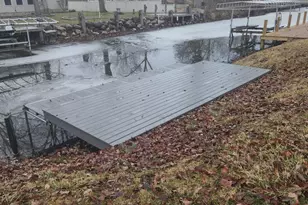 242 Bickford Dr, Coldwater, MI 49036 - Photo 3