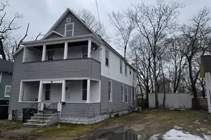 77 Irwin Ave, Muskegon, MI 49442 - Photo 3