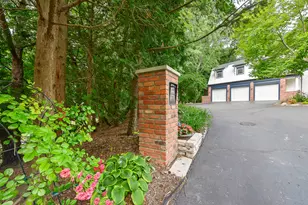 805 Oxford Rd, Ann Arbor, MI 48104 - Photo 85