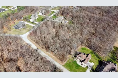 62,63 Maple Wood Drive, Edwardsburg, MI 49112 - Photo 5