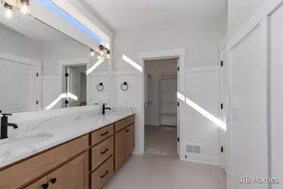 11290 Shoreline Drive #121, Allendale, MI 49401 - Photo 19