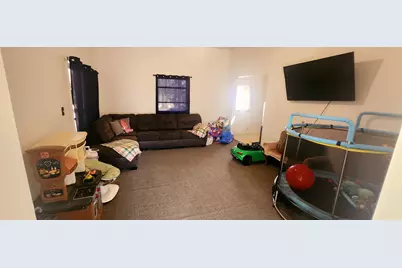 312 Washington Street, Nashville, MI 49073 - Photo 5