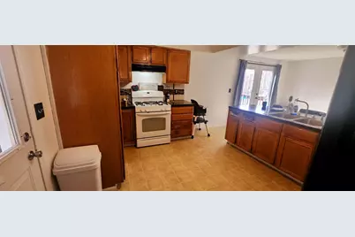 312 Washington Street, Nashville, MI 49073 - Photo 11