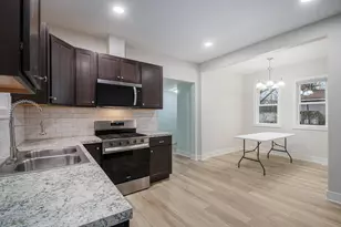 609 Lincoln Ave NW, Grand Rapids, MI 49504 - Photo 9